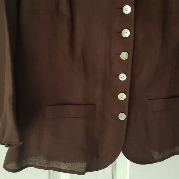 TALBOTS petite linen jacket or blouse. - Picture 5 of 8